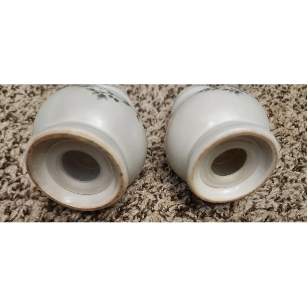 Vintage Grey Floral Ceramic Salt and‎ Pepper Shakers Set Cottagecore Farmhouse